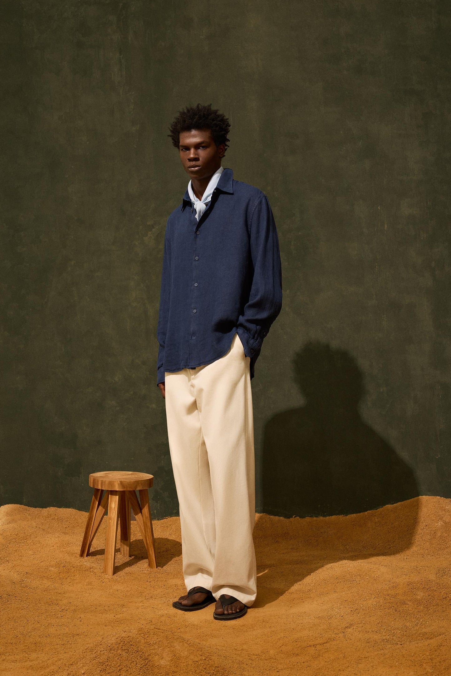 Camisa de Lino Azul Marino